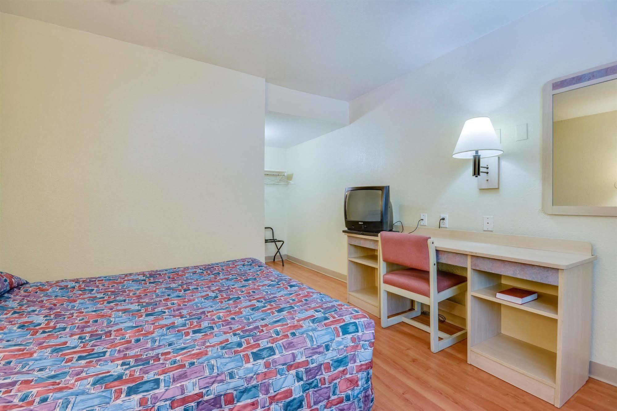Motel 6-Tuscaloosa, Al エクステリア 写真