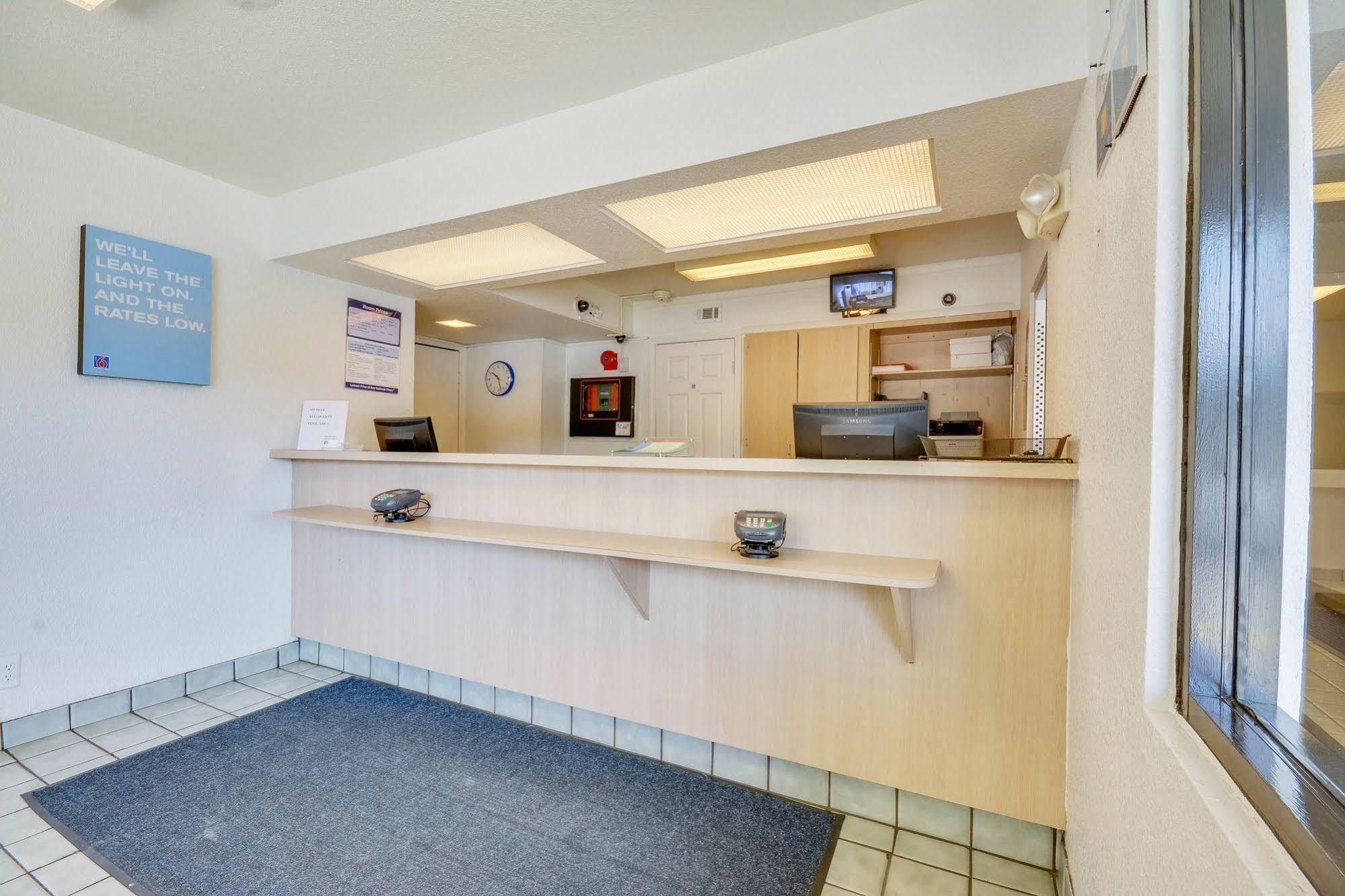 Motel 6-Tuscaloosa, Al エクステリア 写真