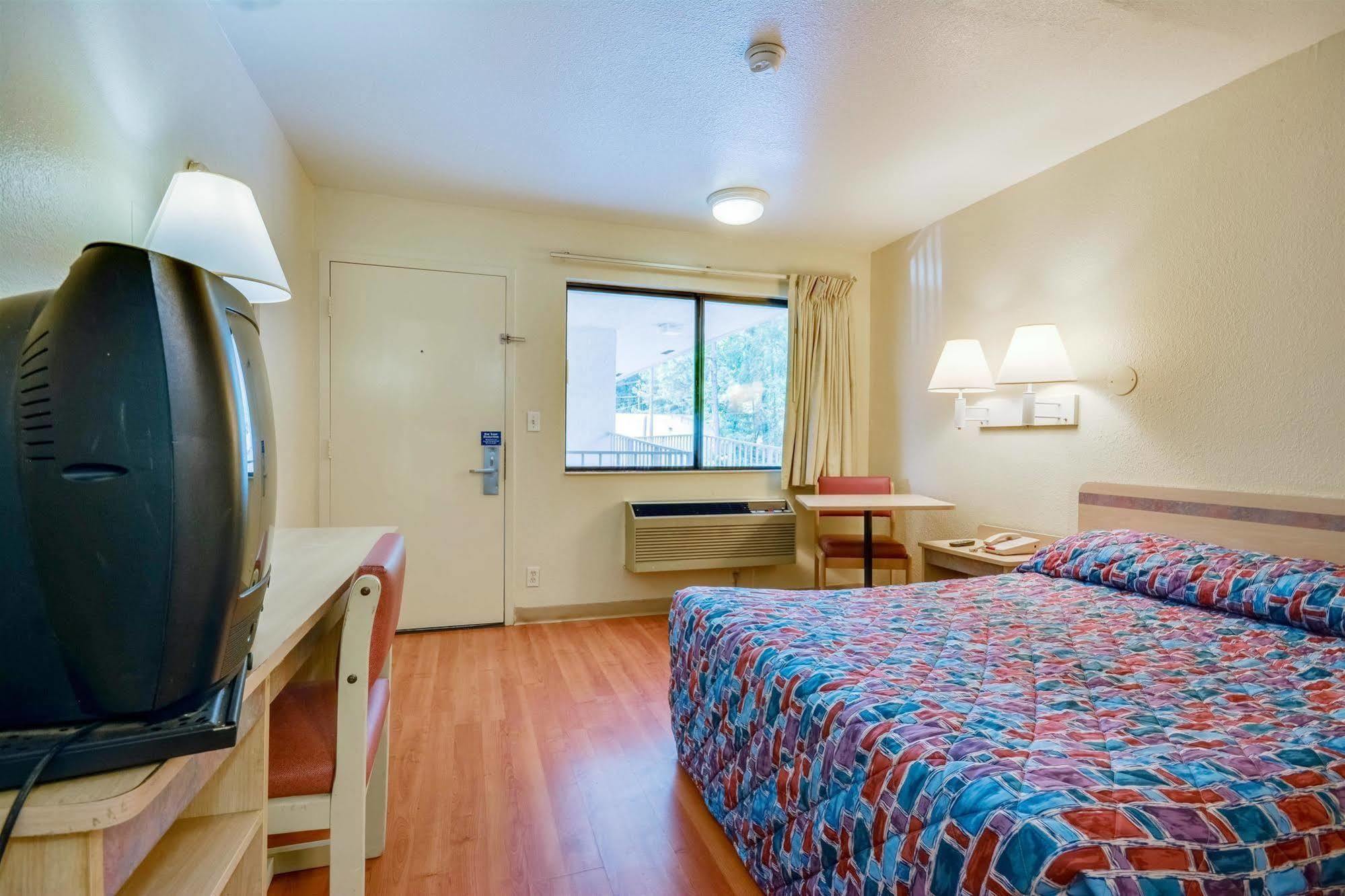 Motel 6-Tuscaloosa, Al エクステリア 写真