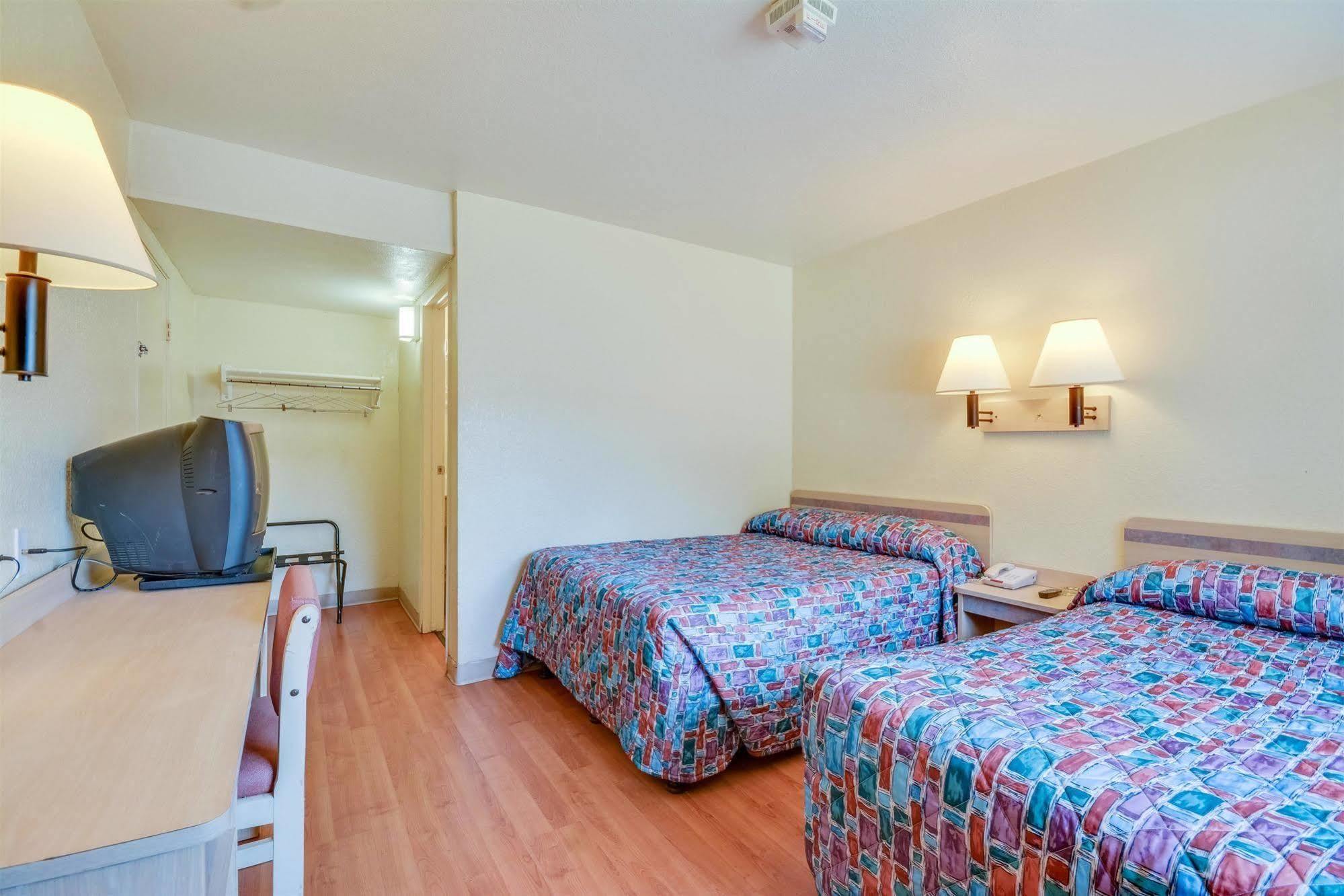 Motel 6-Tuscaloosa, Al エクステリア 写真
