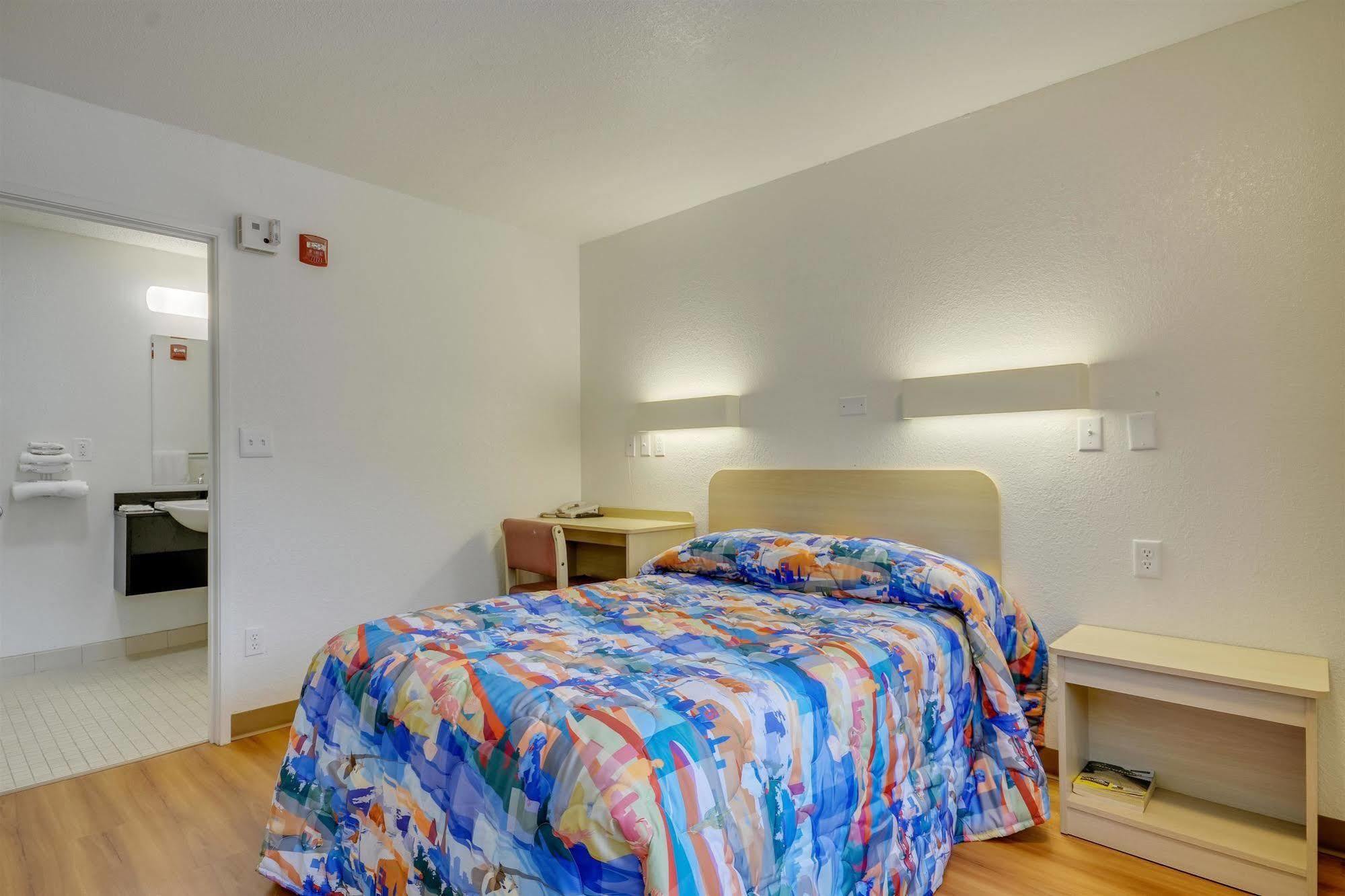 Motel 6-Tuscaloosa, Al エクステリア 写真