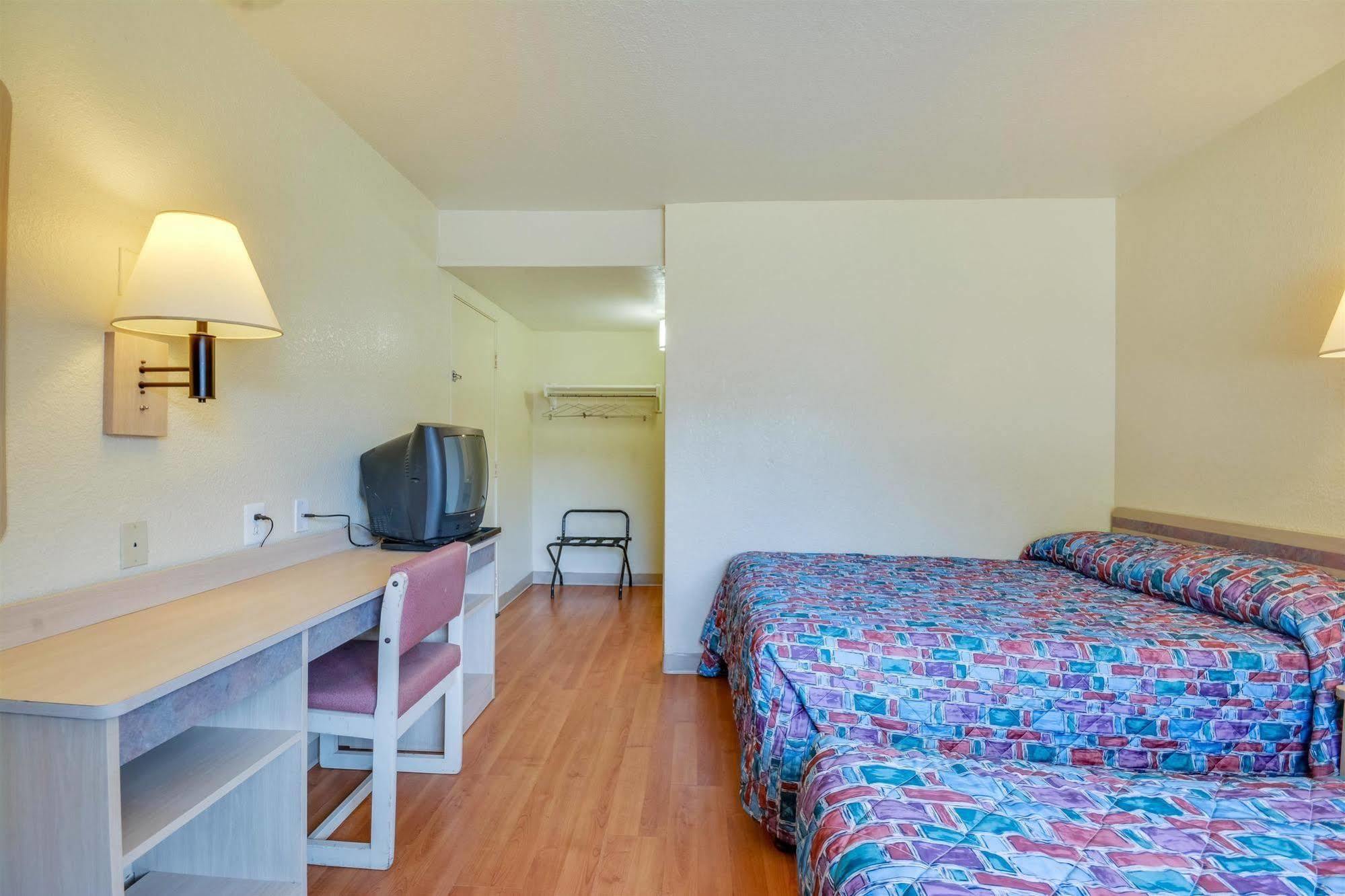 Motel 6-Tuscaloosa, Al エクステリア 写真